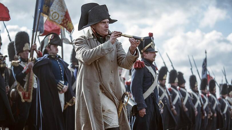 Joaquin Phoenix al Napoleon Bonaparte