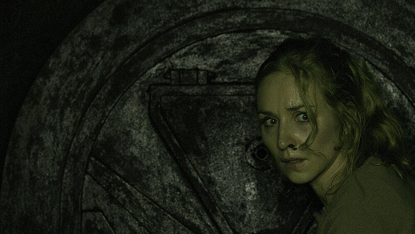 Merete Lynggaard (Sonja Richter) sitzt seit Jahren in einem dunklen Gefängnis Merete Lynggaard (Sonja Richter) sitzt seit Jahren in einem dunklen Gefängnis