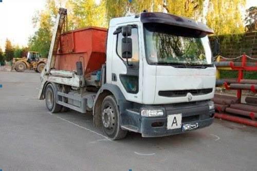 Der Fahrer des Renault-Lasters konnte Monti Lüftner nicht sehen - und überrollte ihn.
