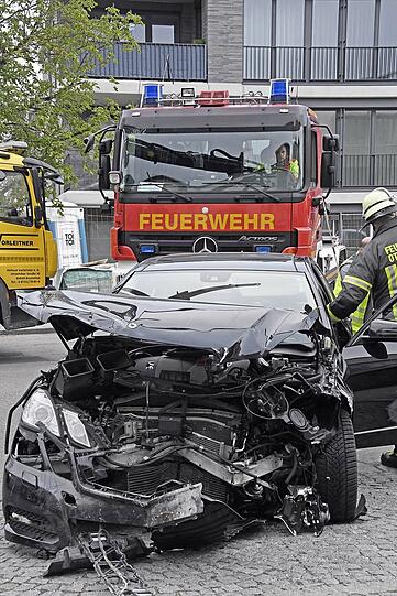 Weitere Bilder vom Unfall in Ottobrunn.