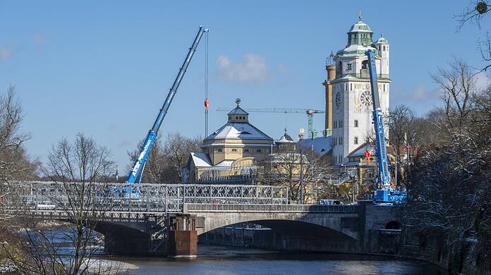 2025 gibt es auch gute Nachrichten: Die Bauarbeiten auf der Ludwigsbrücke neigen sich dem Ende zu. Seit letzter Woche werden die Behelfsbrücken abgebaut.
