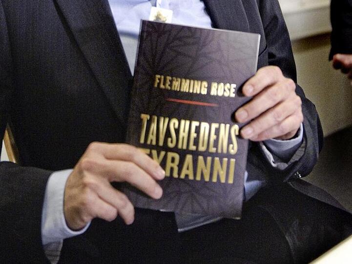 Das nun in Dänemark veröffentlichte Buch «Tyrannei des Schweigens».