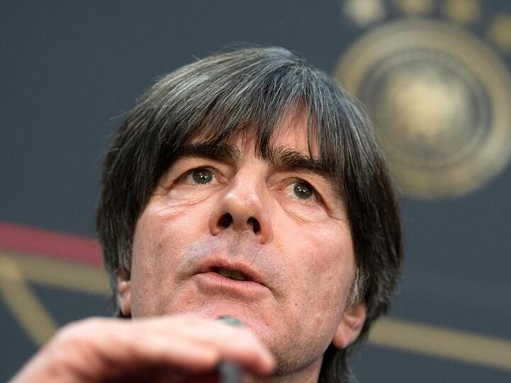 Bundestrainer Joachim Löw legte fest, welcher Torhüter in welchem EM-Qualifikationsspiel spielen wird.