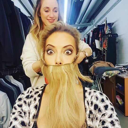 Im TV-Studio trug Sarah Winkhaus stets falsche Haar-Clips