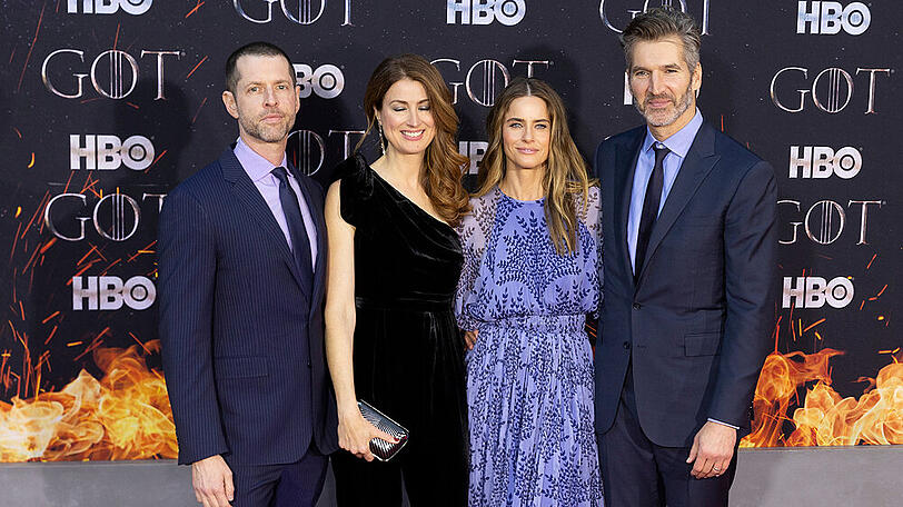 D.B. Weiss und David Benioff in Begleitung ihrer Ehefrauen Andrea Troyer und Amanda Peet bei einem Auftritt in New York