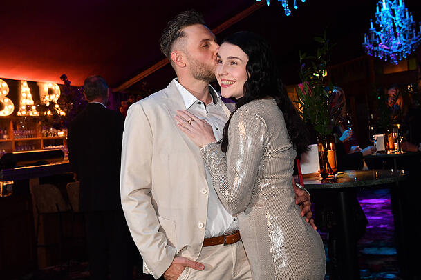 Anita Eichhorn ist gl&uuml;cklich an ihren Alex vergeben.