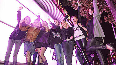 Das Partyvolk: Bald wieder auf den Straßen Altschwabings?