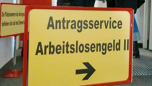 Viele hätten Anrecht auf ergänzendes ALG II, scheuen aber Bürokratie oder Stigmatisierung Viele hätten Anrecht auf ergänzendes ALG II, scheuen aber Bürokratie oder Stigmatisierung
