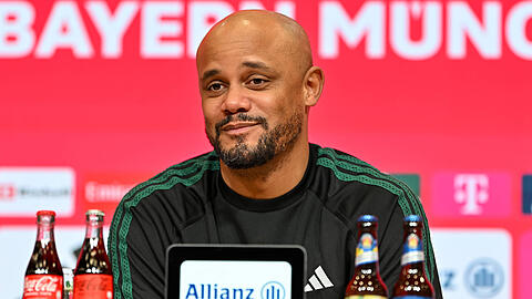Bei einem Sieg ist seine Mannschaft im Meisterkampf kaum mehr einzuholen: Bayern-Trainer Vincent Kompany.