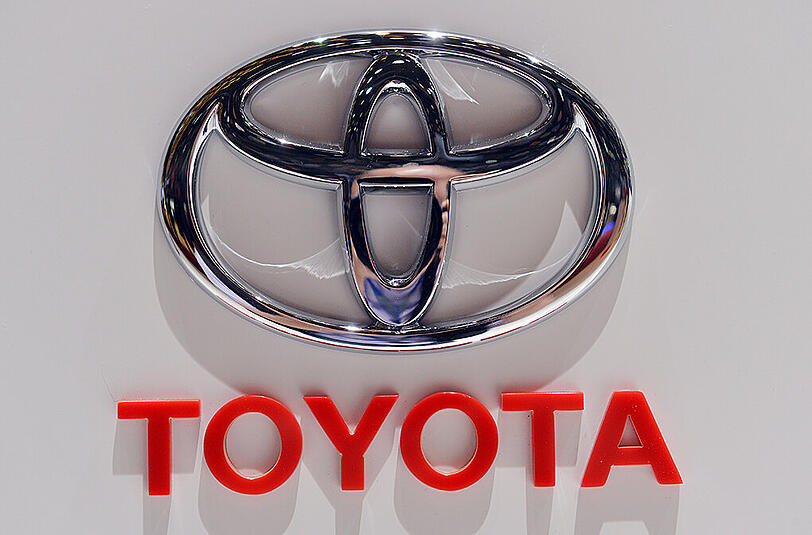 Bei Toyota ging der Absatz in den ersten drei Monaten unter anderem wegen eines Produktionsstopps in einigen heimischen Fabriken zurück. Foto: Uli Deck
