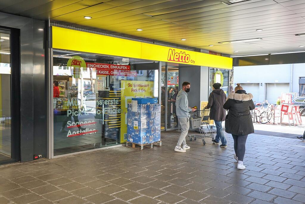 Reinigung Und Wäscherei Am Bonner Platz Pick & Go am Bonner Platz in München: Ein Besuch im Supermarkt ohne
