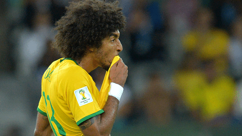 Dante bei der Niederlage Brasiliens im WM-Halbfinale gegen Deutschland. Dante bei der Niederlage Brasiliens im WM-Halbfinale gegen Deutschland.