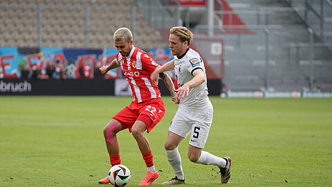 Schenkte dem TSV 1860 gleich zwei Tore ein: Energie-Stürmer Lucas Copado.