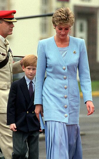 Prinz Harry mit seiner Mutter Diana.