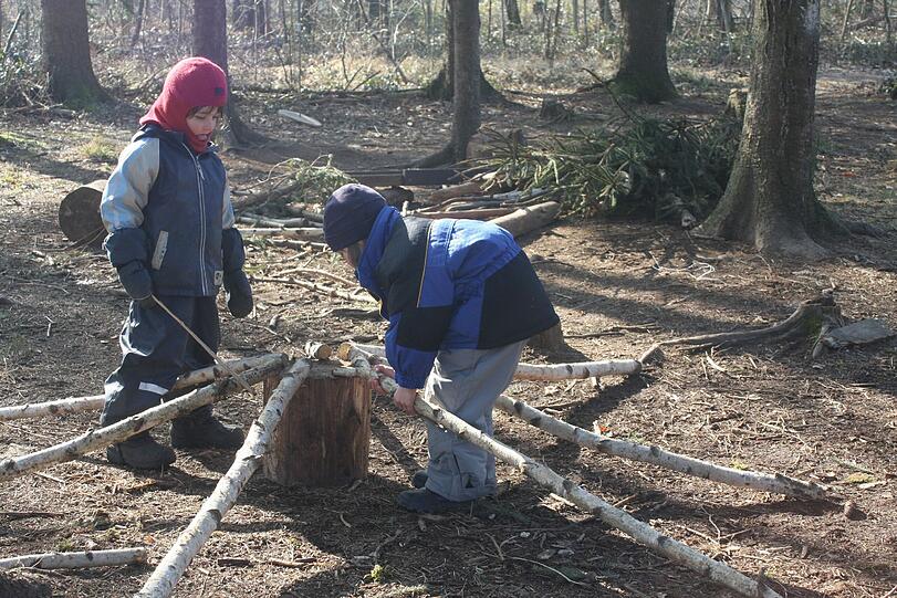 Spielen, singen, basteln: Das können Kids ab Ende März im Truderinger Wald.