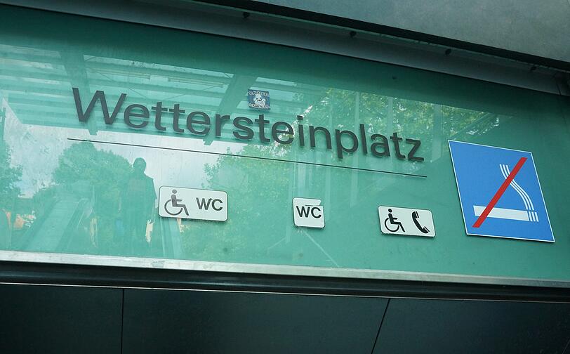 Beim Bau der U-Bahn 1986 war die Tiefgarage eingeplant. Sie wurde nur nie fertiggestellt.