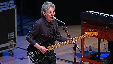 Bruce Foxton m&ouml;chte trotz seiner Erkrankung weiterhin auf der B&uuml;hne stehen.