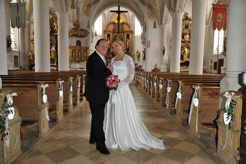 Die Traumhochzeit von Star-Koch Winkler und seiner Denise - sehen Sie hier die wunderschönen Bilder aus dem zugeschneiten Aschau.