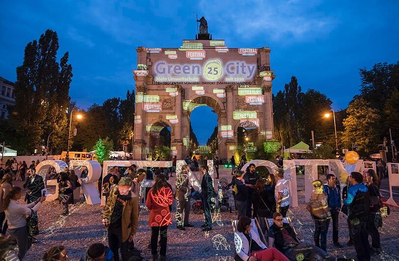 Am 11. & 12. Juni verwandeln sich Münchens Straßen wieder in eine autofreie Stätte der Begegnung und Aktion.