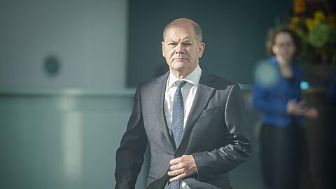 Bundeskanzler Olaf Scholz reist am Samstag nach Saudi-Arabien und besucht anschließend die Vereinigten Arabischen Emirate und Katar.