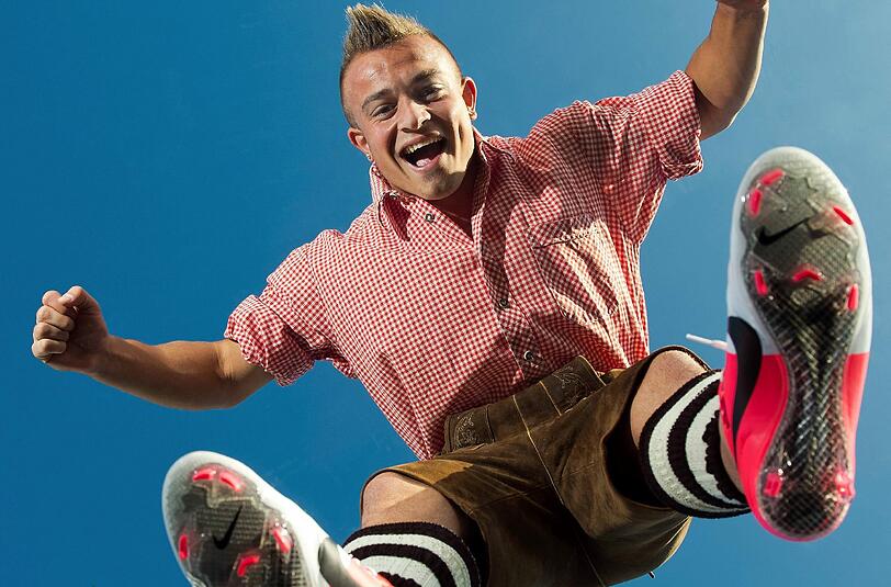 Kraftwürfel, Zauberzwerg, Quadratisch: Das sind nur einige Spitznamen für Xherdan Shaqiri, der gegen Wolfsburg richtig auftrumpfte.