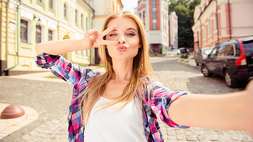Ob das Posten von Selfies allen Nutzern noch genauso viel Spaß macht, wenn die anderen User die Likes nicht mehr sehen?