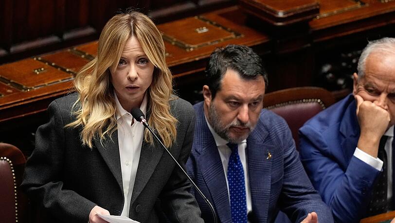 Vize-Regierungschef Matteo Salvini - hier rechts neben Ministerpräsidentin Giorgia Meloni - findet markige Worte. (Archivbild) Vize-Regierungschef Matteo Salvini - hier rechts neben Ministerpräsidentin Giorgia Meloni - findet markige Worte. (Archivbild)