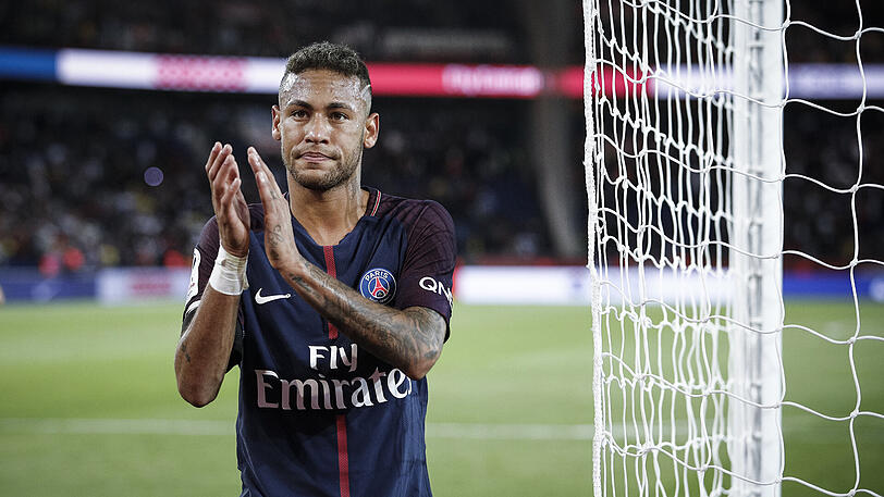 Platz acht: Kicker Neymar (26) soll 600.000 Dollar pro Post verdienen. Er hat 101 Millionen Follower.