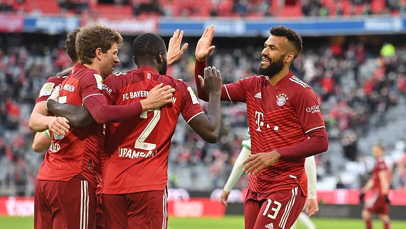 Starke Alternativen wie Eric Maxim Choupo-Moting (rechts) hat Bayern-Trainer Julian Nagelsmann derzeit zu wenige: Sportvorstand Hasan Salihamidzic ist gefordert.