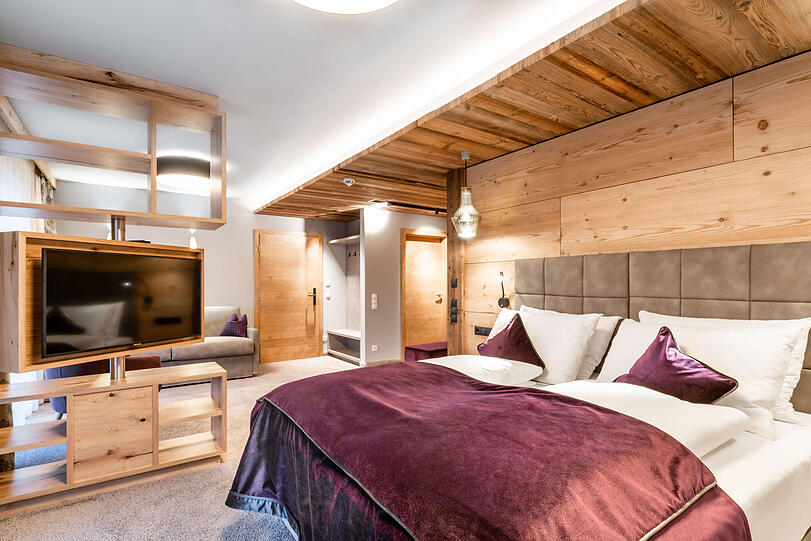 Kuschelige Romantikzimmer oder große Suiten, hier finden Sie garantiert das passende Zimmer.