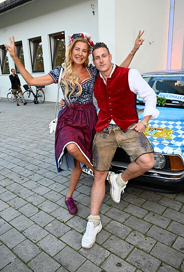 Giulia Siegel und Calvin Kleinen