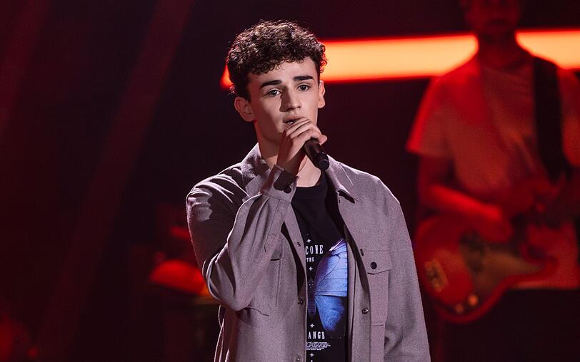 Benjamin Bieck begeisterte bei "The Voice of Germany" mit seiner Version des AnnenMayKantereit-Lieds "Barfuß am Klavier". Benjamin Bieck begeisterte bei "The Voice of Germany" mit seiner Version des AnnenMayKantereit-Lieds "Barfuß am Klavier".