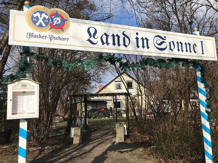 Auch im Biergarten des Kleingartens "Land in Sonne 1" sind Tatort-Szenen für die Folge "Hackl" entstanden.