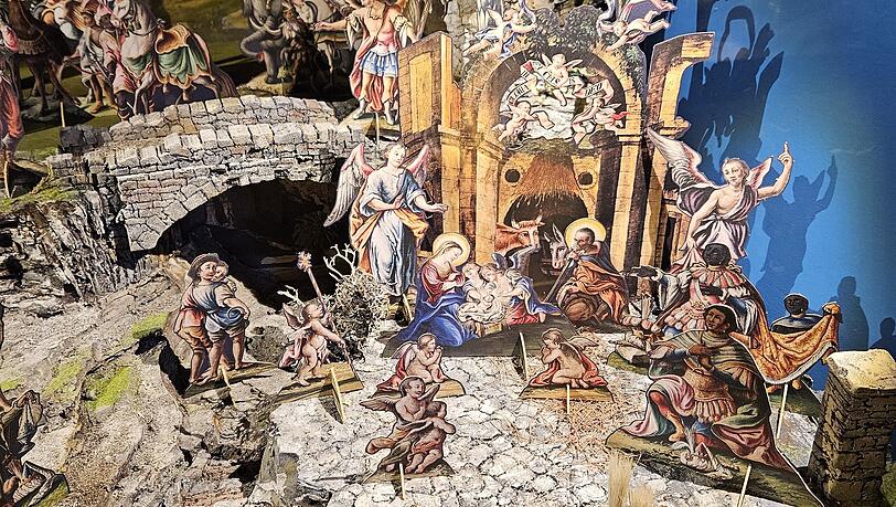 Ein besonderes Stück: eine Papierkrippe aus Hall in Tirol.