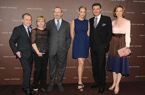 Louis Vuitton-Party in München: Michael Burke (Chairman & CEO Louis Vuitton) mit Frau Brigitte Burke-Karman  , Patrick-Louis Vuitton (Director Special Orders Louis Vuitton), Uma Thurman, Roberto Eggs (President Northern Europe Louis Vuitton), Dr. Beate Klingenberg (Country Manager Germany Louis Vuitton).