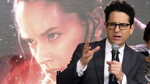 J. J. Abrams ließ die Macht wieder erwachen, scheute aber vor Experimenten zurück.