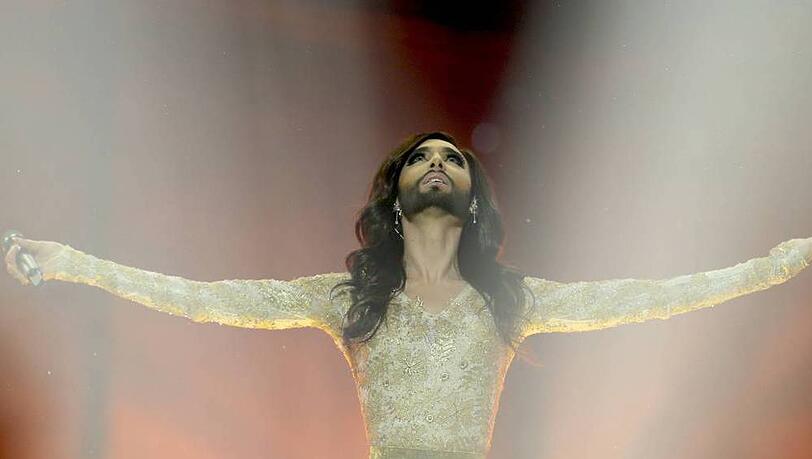 Von Conchita Wurst ist der wohl außergewöhnlichste Auftritt zu erwarten