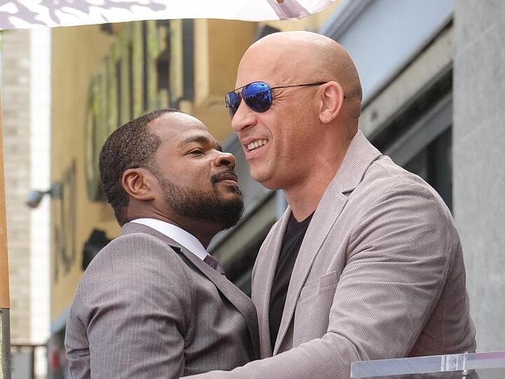 Vin Diesel gratuliert F. Gary Gray zu seinem Stern auf dem "Walk of Fame".