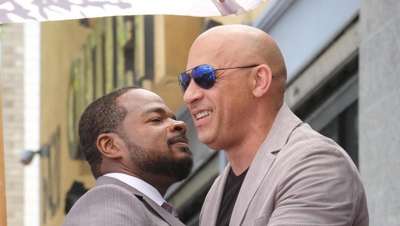 Vin Diesel gratuliert F. Gary Gray zu seinem Stern auf dem "Walk of Fame". Vin Diesel gratuliert F. Gary Gray zu seinem Stern auf dem "Walk of Fame".
