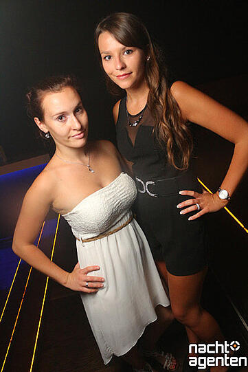 Die besten Partybilder vom Samstag. Hier aus dem Gecko Club.