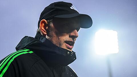 Münchens Cheftrainer Thomas Tuchel kommt ins Stadion.
