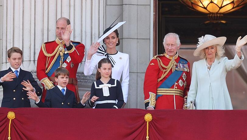 Für die britische Königsfamilie gelten besondere Sicherheitsvorkehrungen. Doch zwei unbekannte Männer schafften es im Oktober nachts auf das Windsor-Anwesen.