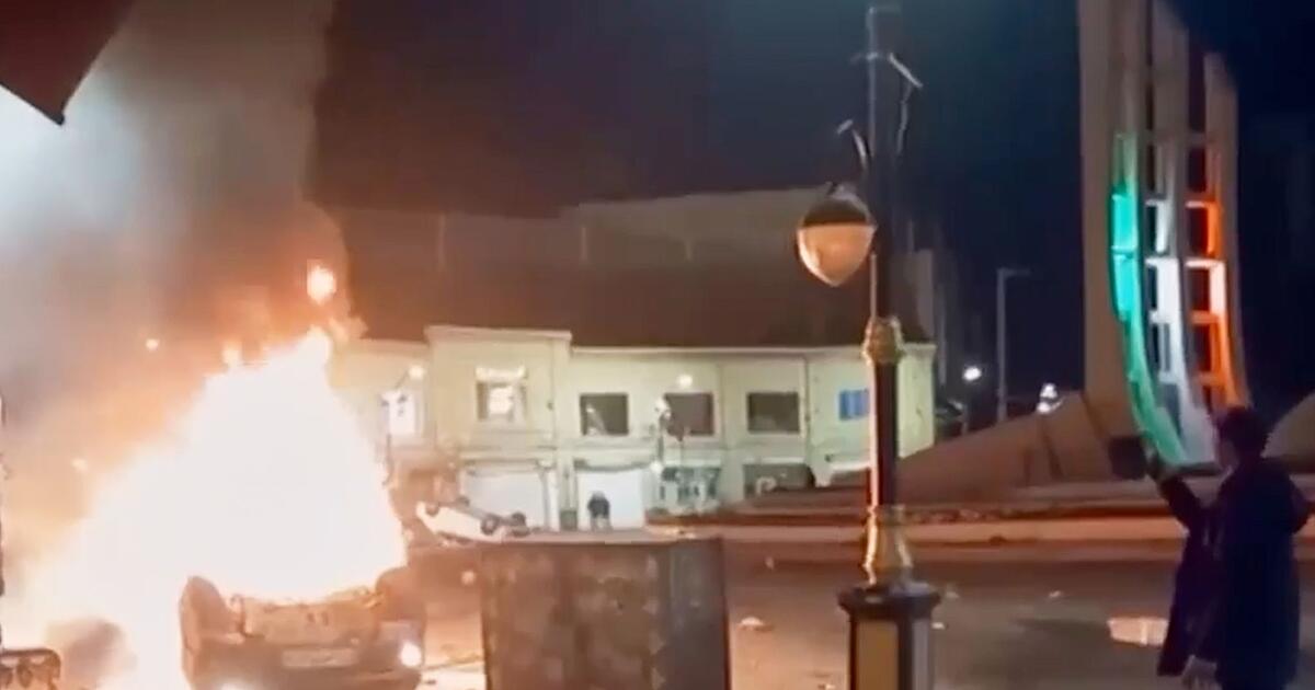 Massenproteste-im-Iran-am-zweiten-Abend-in-Folge