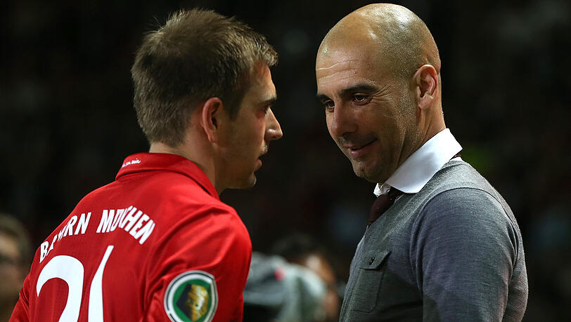 Pep Guardiola lobt seinen ehemaligen Schützling Philipp Lahm vor dessen 500. Einsatz für den FC Bayern. Pep Guardiola lobt seinen ehemaligen Schützling Philipp Lahm vor dessen 500. Einsatz für den FC Bayern.