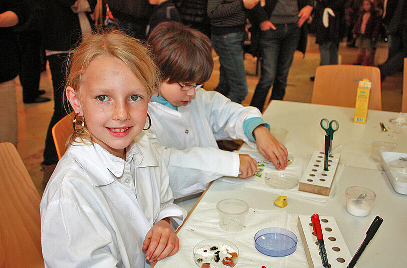 Kinder können bei den Wissenschaftstagen viel selbst ausprobieren.
