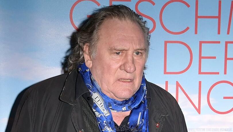 F&uuml;r G&eacute;rard Depardieu beginnt der Prozess wegen des Vorwurfs der sexuellen Bel&auml;stigung.