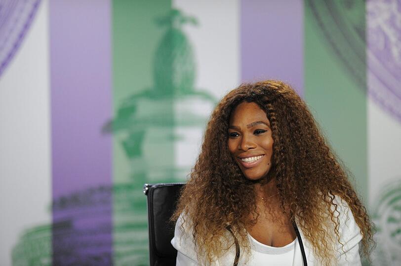 Serena Williams bei einer Pressekonferenz