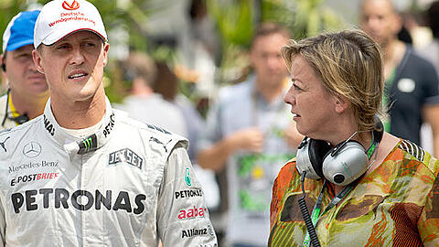 Foto von 2012: Michael Schumacher und seine Beraterin Sabine Kehm