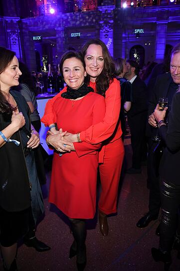 Sandra Maischberger und Natalia Wörner bei der ARD Blue Hour im Museum für Kommunikation