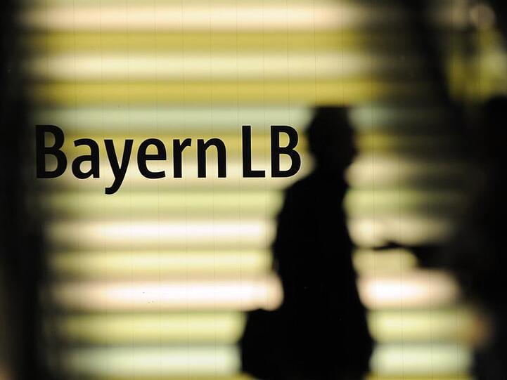 Mehr als 5000 Arbeitsplätze werden bei der BayernLB abgebaut
